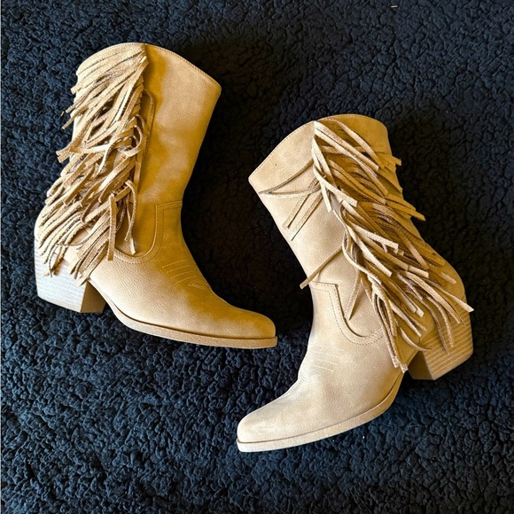 Pop Tan Heeled Boots with Fringe - Picture 1 of 8